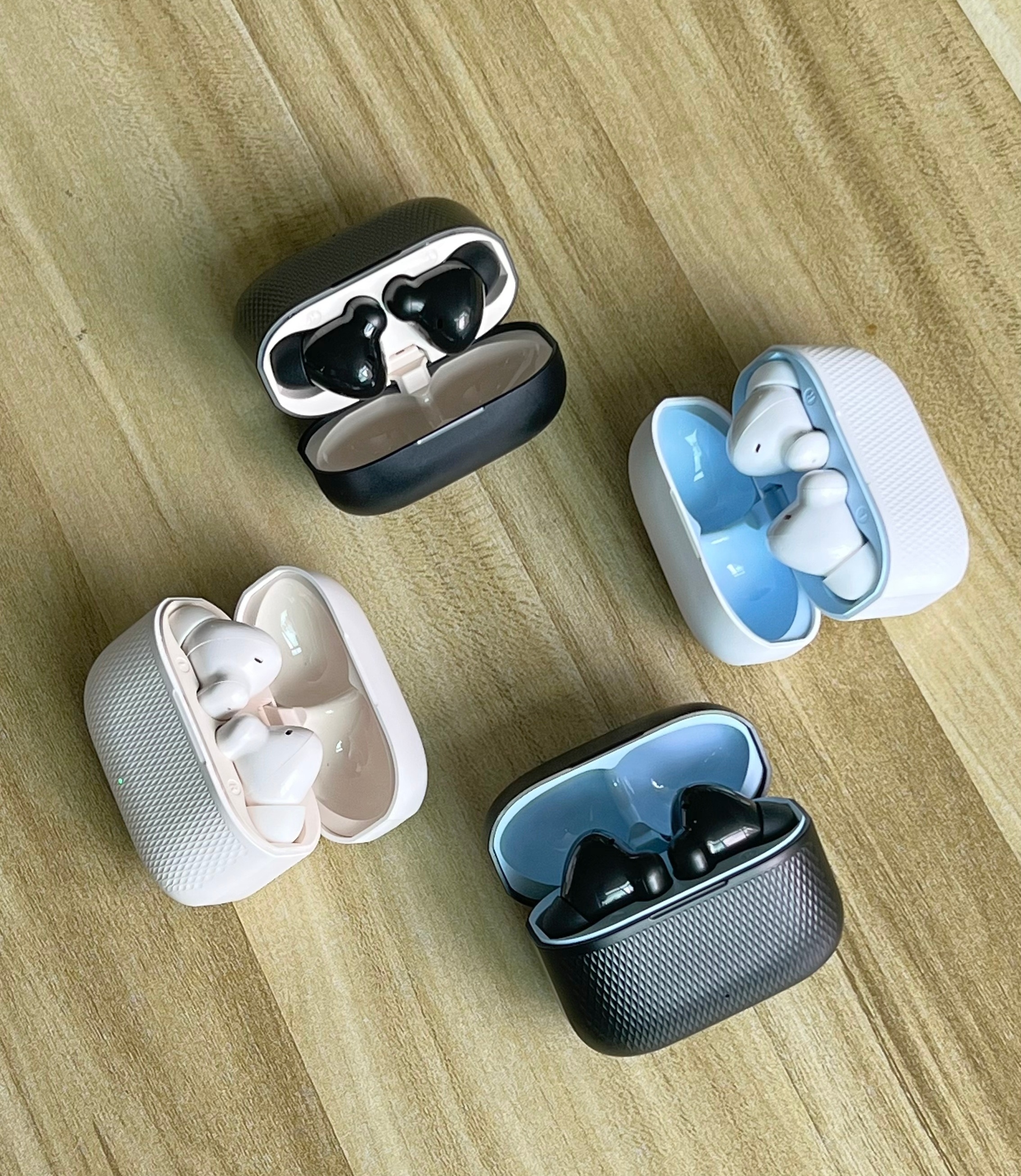 i84 TWS earbuds