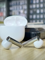 V77 TWS earbuds