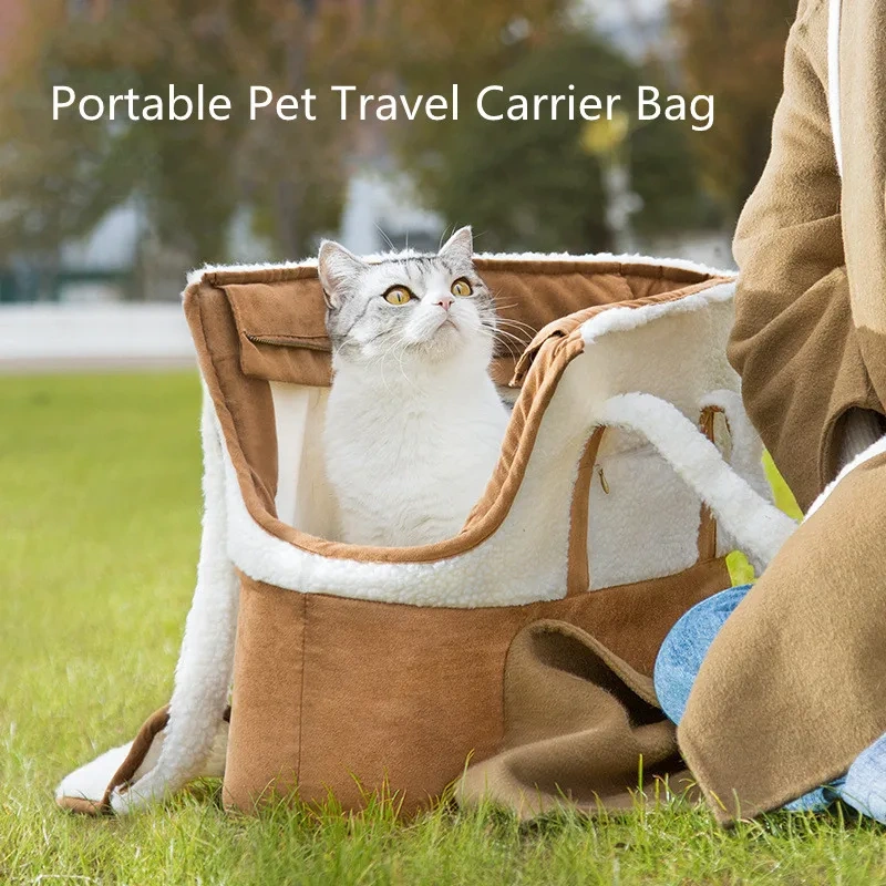 Stylish soft warm cat bag fall winter handbag portable luxury pet travel carrier large capacity pet backpack wholesale
