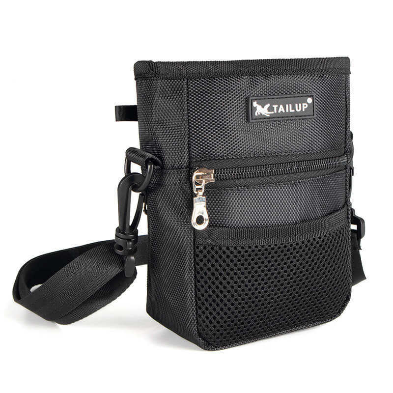 Multifunctional dog food waist bag for dog training, training snack bag