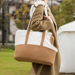 Stylish soft warm cat bag fall winter handbag portable luxury pet travel carrier large capacity pet backpack wholesale