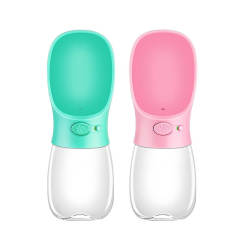 Outdoor water fountain for dogs Water feeder Portable water bottle for dogs and cats outside water fountain
