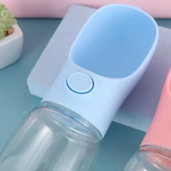 Travel Pet Portable Drinking Water Bottle for Dog Custom Pet Dogs Bottles Feeder Wholesale Push Large Cat