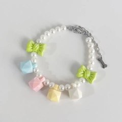Pretty Colored Pendent Dog Cat Necklace Pet Pearl Necklace