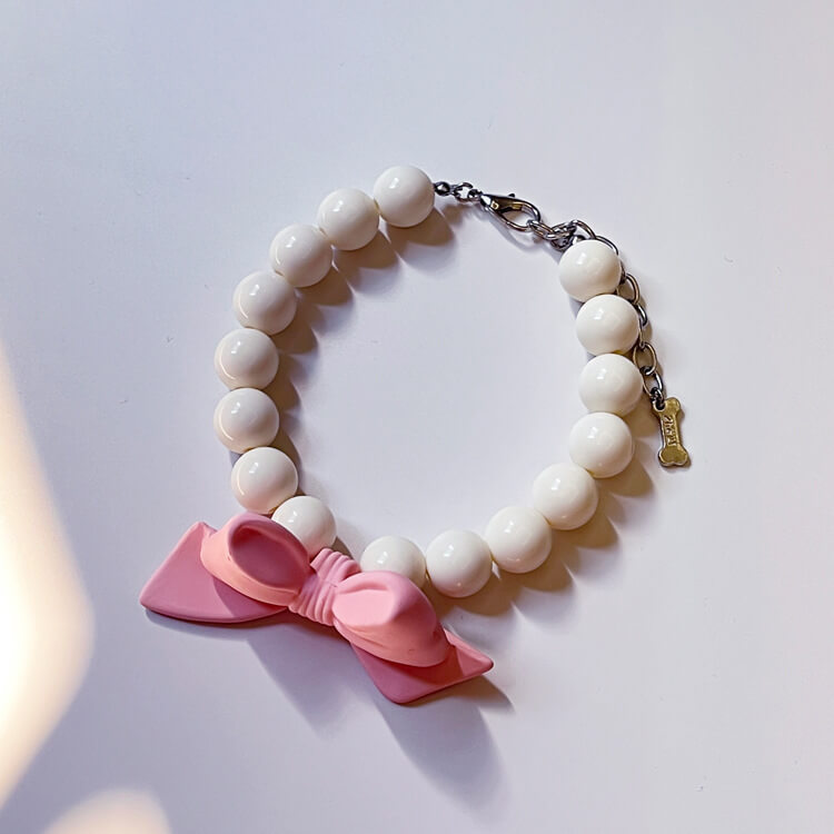 Pink bow collar jewelry for small and medium-sized dogs