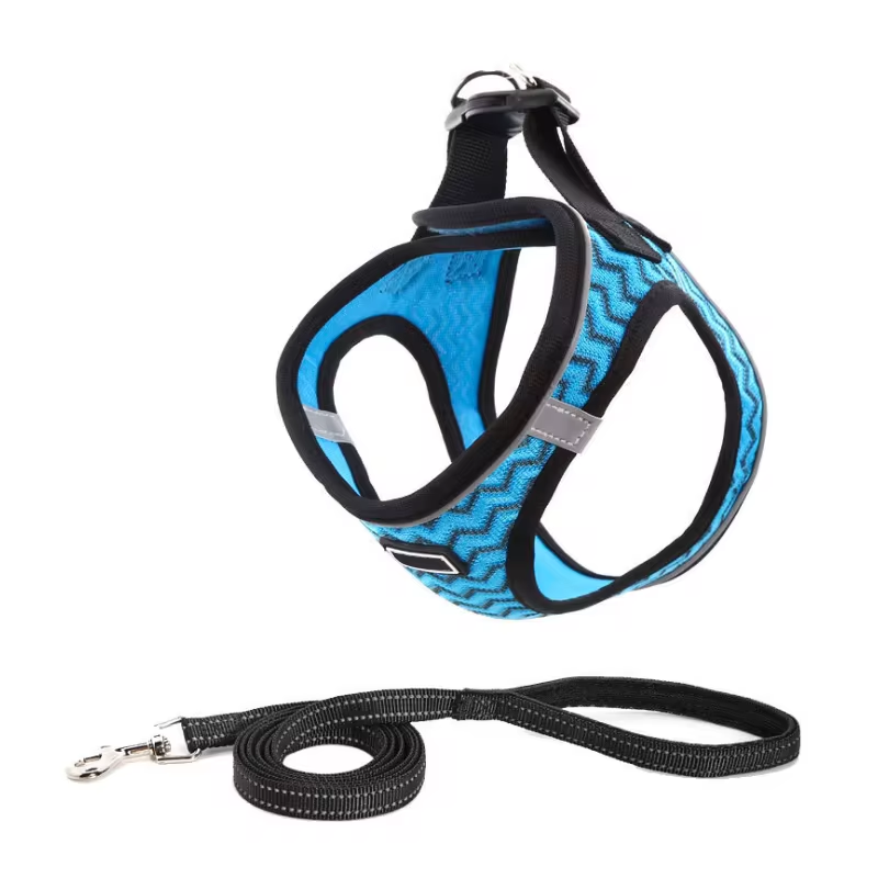 New Design Adjustable Pet Accessories Soft Breathable Reflective Dog Harness and Leash Collar Set