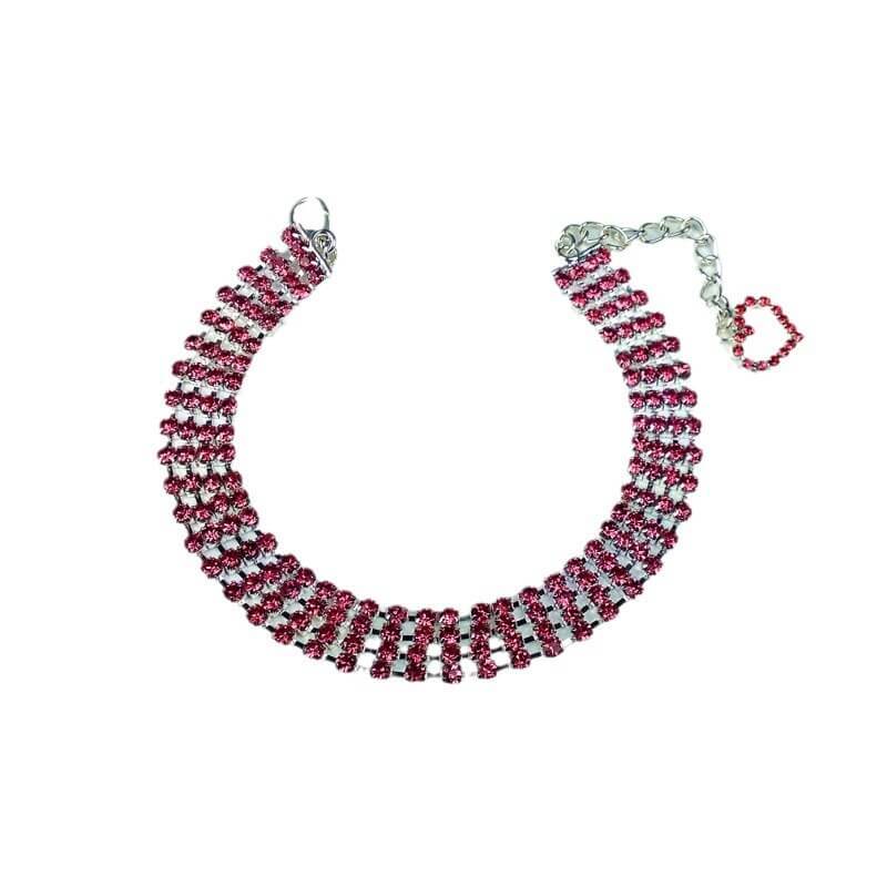 Four rows of diamond pet collars, cat and dog chains, heart-shaped accessories