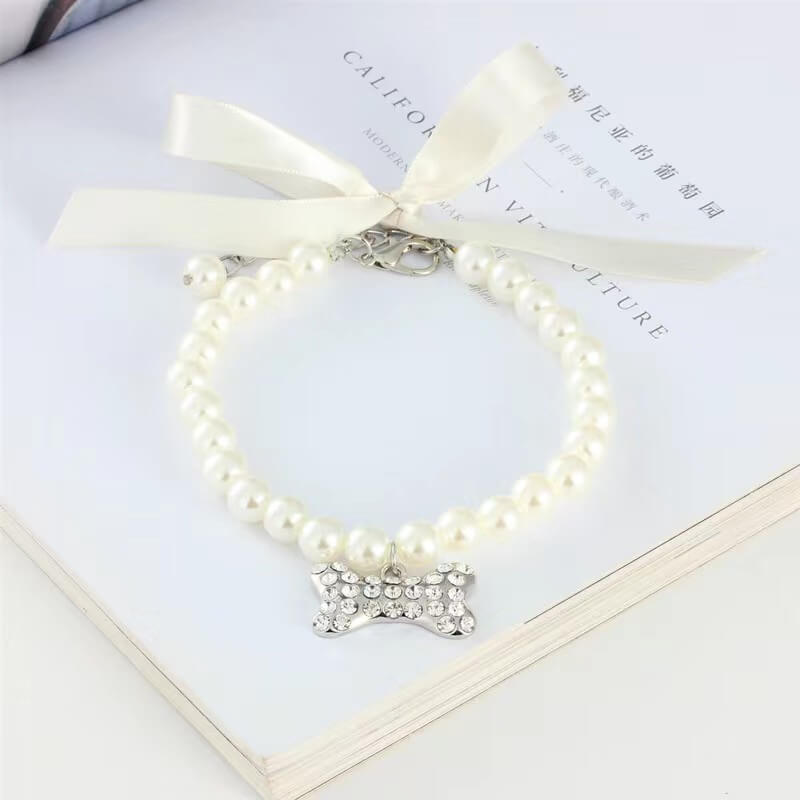 Pet Jewelry Pearl Cat Dog Necklace Collar Bone Pendant