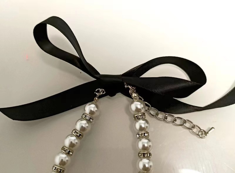 Ribbon Faux Pearl Bone Pendant Cat and Dog Ornament
