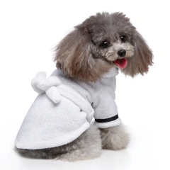 Hot Selling High Quality Pet Clothing Quick Dry Bath Towel Dog Bathrobe Clothes Pet Nightgown Pajamas