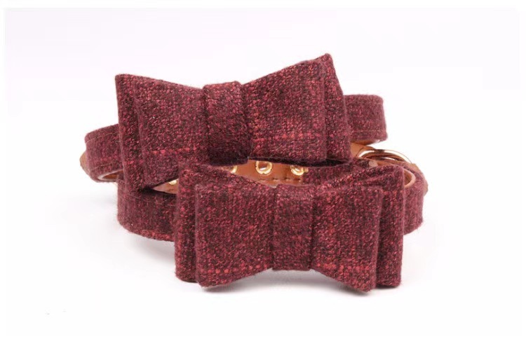 British style bow collar