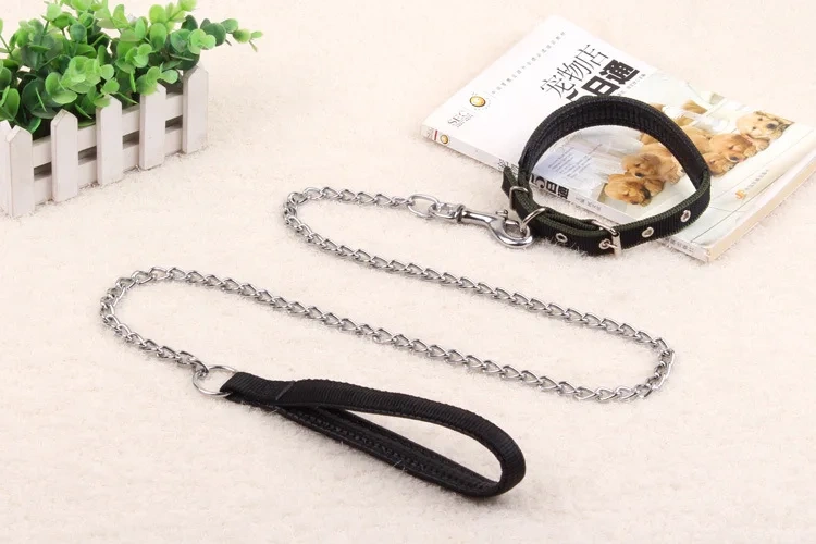 Pet metal dog chain collar leash for cats and dogs foam comfortable handle Outdoor dog leash sets can be customized