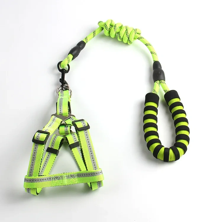 The manufacturer of pet reflective chest strap leash, multi-color optional sustainable use leash for dogs