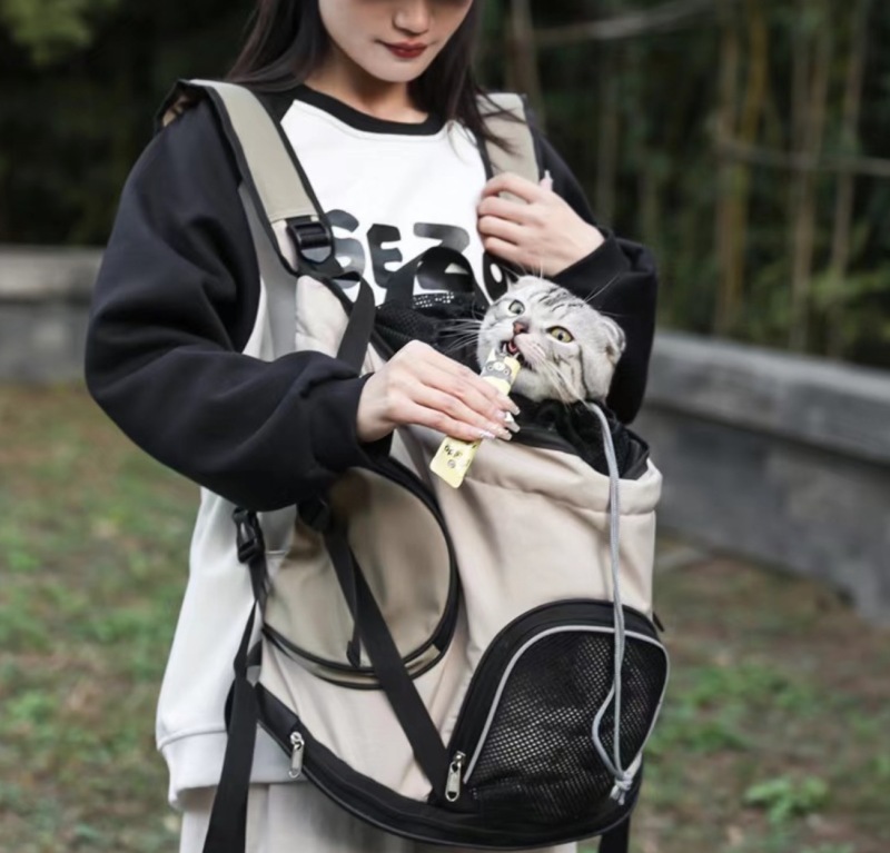 High quality multifunctional breathable Pet Carrying Bag for outdoor