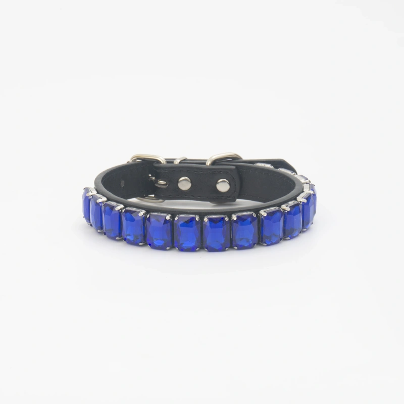 Luxury Dog Collar Rhinestone Pet Necklace PU Leather Adjustable Cat Dog Collar Small Medium Large Dog Pet Accessories Supplies