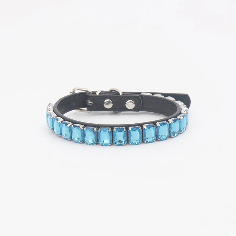 Luxury Dog Collar Rhinestone Pet Necklace PU Leather Adjustable Cat Dog Collar Small Medium Large Dog Pet Accessories Supplies