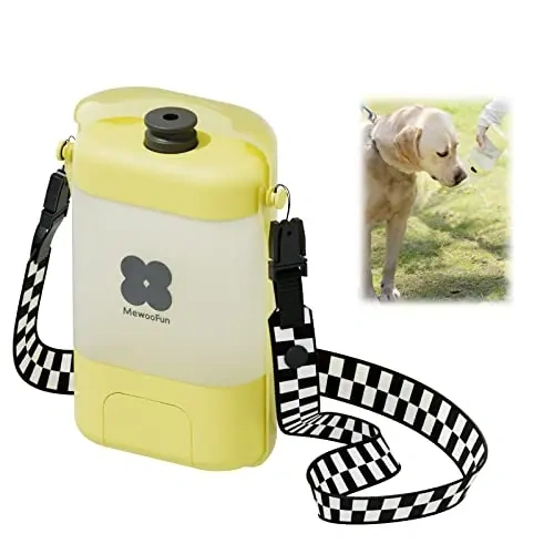 Mewoofun Portable Dog Water Bottle Foldable Dog Drinking BottleLeak Proof Water Bottle for Dogs and Cats with Strap 400ml