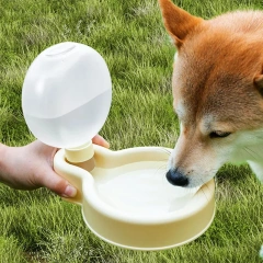 Botella de agua portátil para perros y gatos, tazón plegable para beber, dispensador de agua al aire libre para mascotas, alimen
