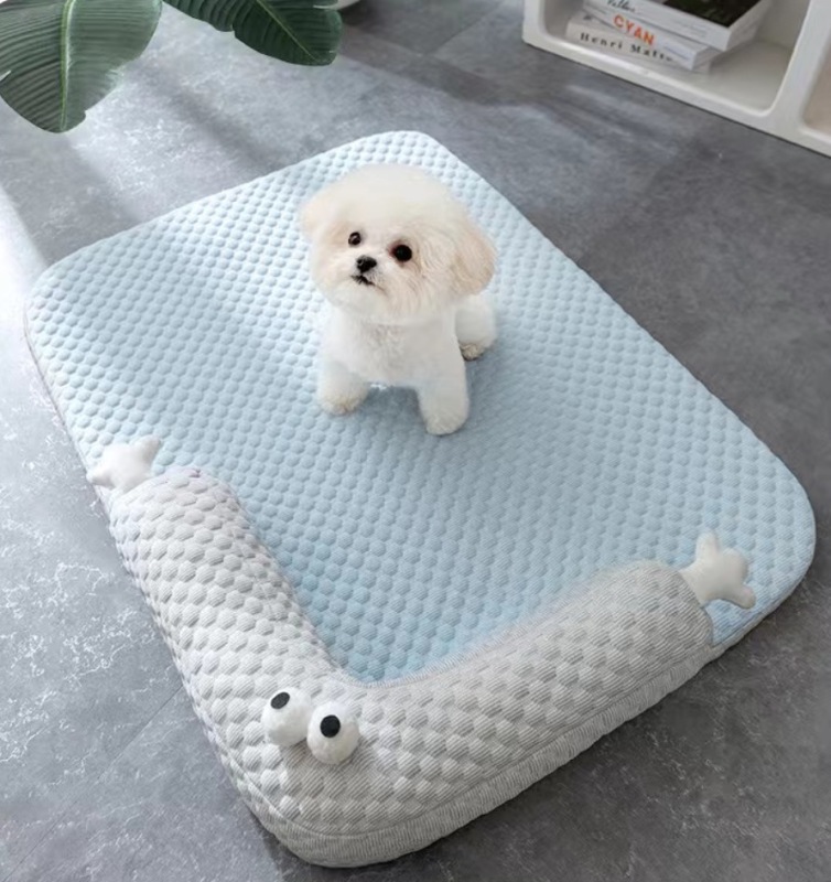 Summer Cooling Mat & Sleeping Pad,Breathable and  Absorbent,Suitable For Small And Medium-Sized Cats and Dogs,Sleeping And Rest