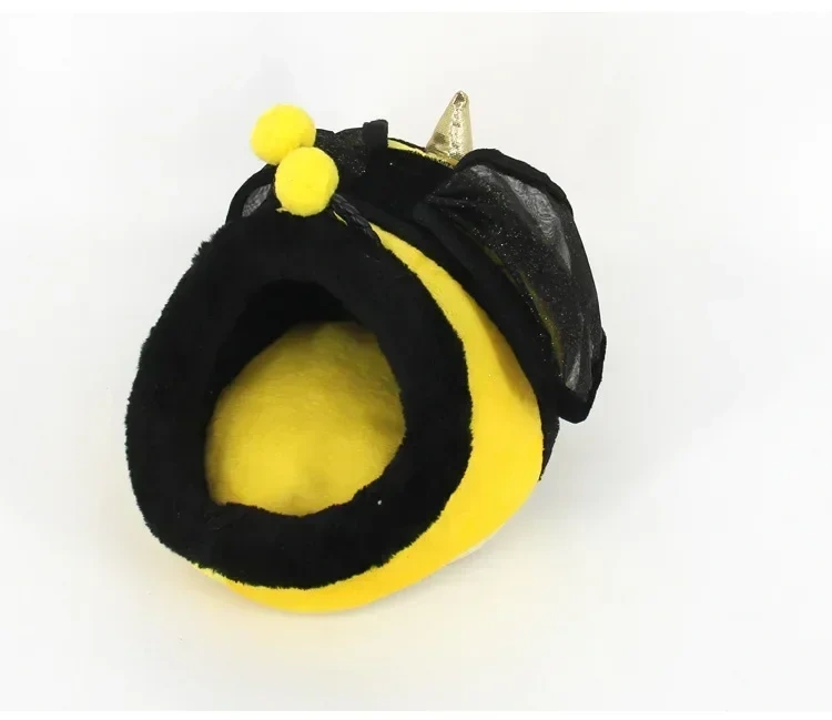Super Warm Pet Sleep House Hamster Nest Cute Giraffe Shape Guinea Pig Cage Small Animal Accessories zabawki dla świnek morskich