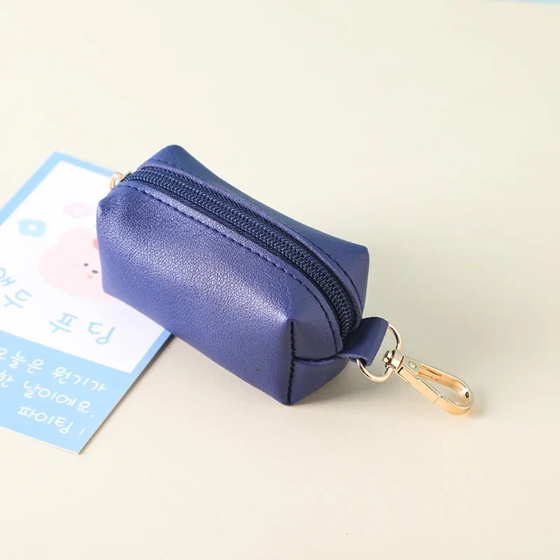 Leather Dog Poop Bag Holder Dog Waste Bag Dispenser with Metal Clip for Leash Belt Portable Leather Doggy Poop Bags Holder