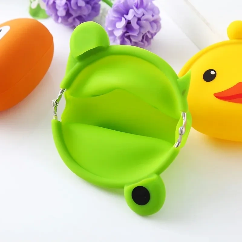 Pet Garbage Bag Dispenser Cat Dog Poop Bag Travel Outdoor Portable Silicone Storage Holder Cat-shaped Storage Box Pet Tools
