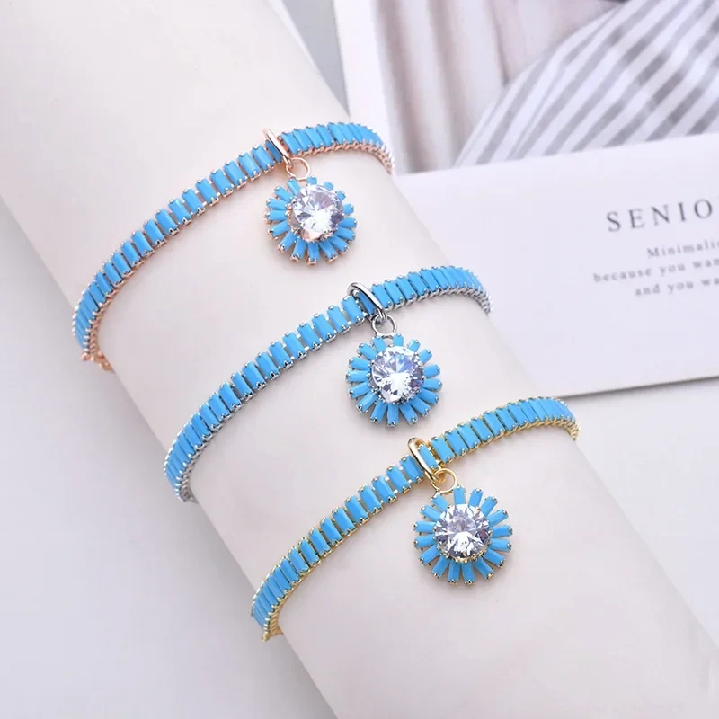 Blue Flowers Diamond Pendant Collar Fashion Adjustable Safety Cat Necklace Harness Small Dog Pet Collars Clothing Accessories