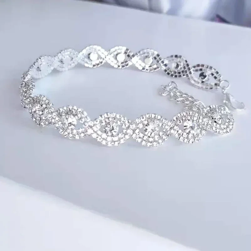 Fashion Rhinestone Dog Collar Personalized Pet Birthday Holiday Party Jewelry Adjustable Diamond Necklace Pets Accessories