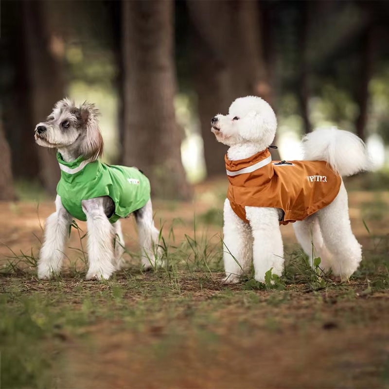 Pet raincoat Adjustable Lightweight Waterproof Windproof Dog Raincoat Hooded Poncho Dog Rain Jacket