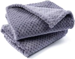 Warm Soft Fuzzy Blankets for Puppy Small Medium Large Dogs Fleece Kitten Cats Plush Throws for Bed Couch Sofa Blanket Supply