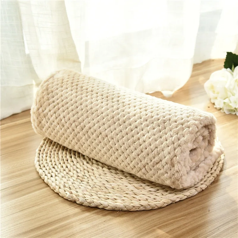 Warm Soft Fuzzy Blankets for Puppy Small Medium Large Dogs Fleece Kitten Cats Plush Throws for Bed Couch Sofa Blanket Supply