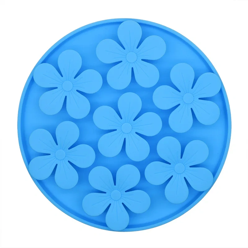 Silicone Pet Licking Pad Nonslip Slow Feeder Dog Bowls Dog Supplies Licking and Smelling Pad Pet Feeder Slow Eating Dish Bowl