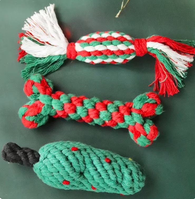 4pcs-Christmas toy design pet teeth grinding screaming plush toy, bite resistant and playful dog interactive toy supply