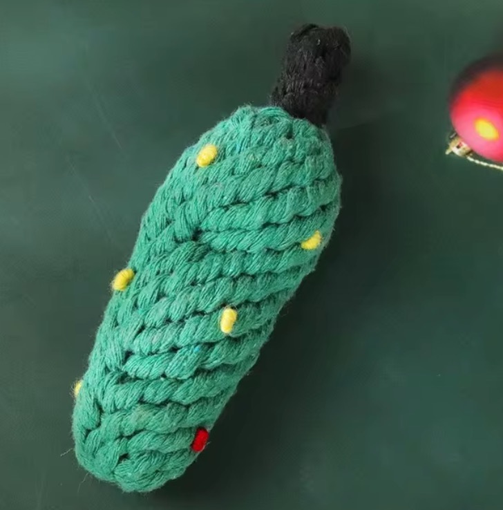 4pcs-Christmas toy design pet teeth grinding screaming plush toy, bite resistant and playful dog interactive toy supply