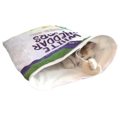Cat Bed Autumn and Winter Removable Warm Cat Sleeping Bag Deep Sleep Pet Dog Bed House Cats Nest Cushion Dog Bed  Cat House