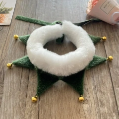 Christmas Holiday Dress Up Bibs for Pet | Cat Accessories Xmas Red Green Plush Scarf with Bell Cute New Year Necklace Costume