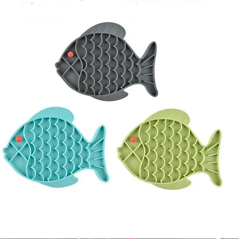 Pet Licking Mat Portable Anxiety Relief Dog Lick Pad Cup Bowl Transfer Plate Dog Slow Feeder Silicone Pet Bath Products Cat Bowl