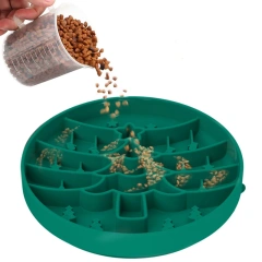 Slow Food Dog Pad Christmas style Silicone Pad Dog Slow Food Bowl Sucker Placemat Pet Anti-slip Anti-choking Eating Gear