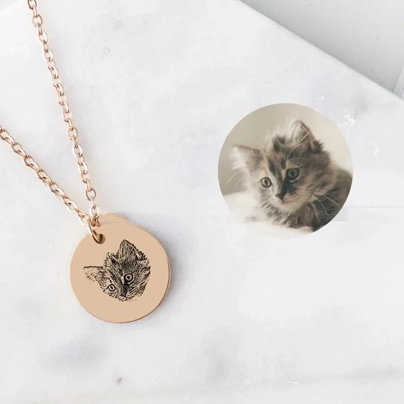 Personalized Pet Photo Necklace For Women Cute Cat Dog Birth Month Flowers Necklace Custom Animal Stainless Steel Jewelry Gift