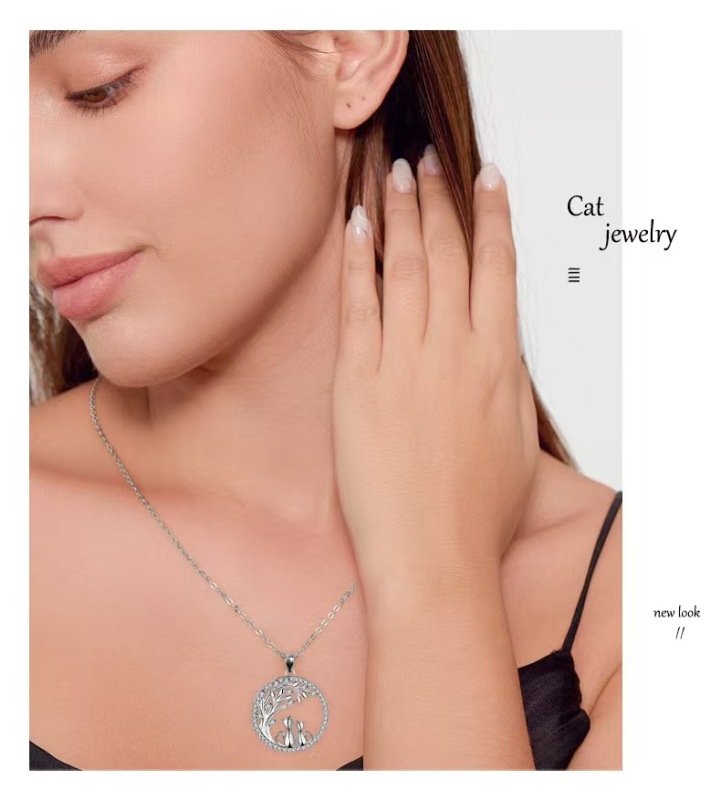 New women's cat necklace, women's clavicle necklace