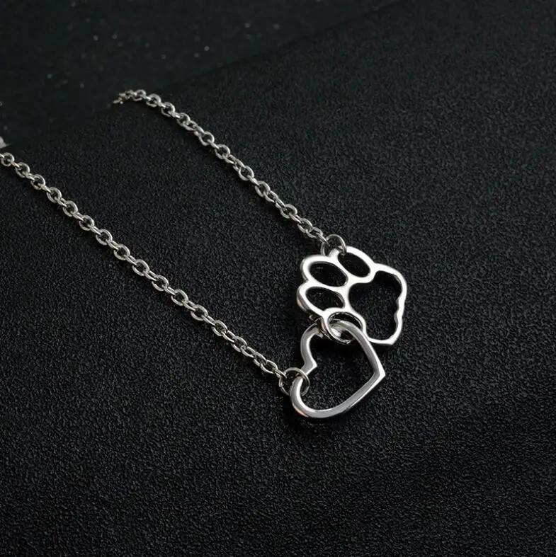 Fashion Cute Dog Paw with Heart Necklaces & Pendants for Women Simple Collarbone Chain Necklace Girls Birthday GIfts