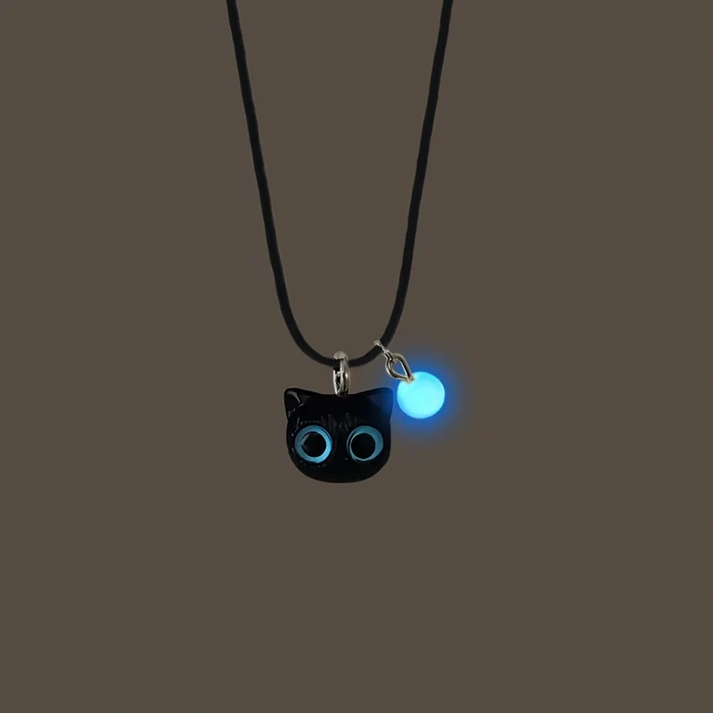Gothic Fashion Black Cat Pendant Necklace for Women Cute Cartoon Resin 3D Animal Big Eye Kitten Choker Necklace Jewelry Gifts
