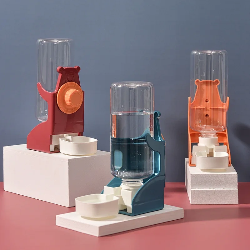 Creative Pet Water Dispenser with Hanging Cage Water Bowl for Dogs and Cats 2-in-1 Hanging Pet Water Dispenser Pet Supplies