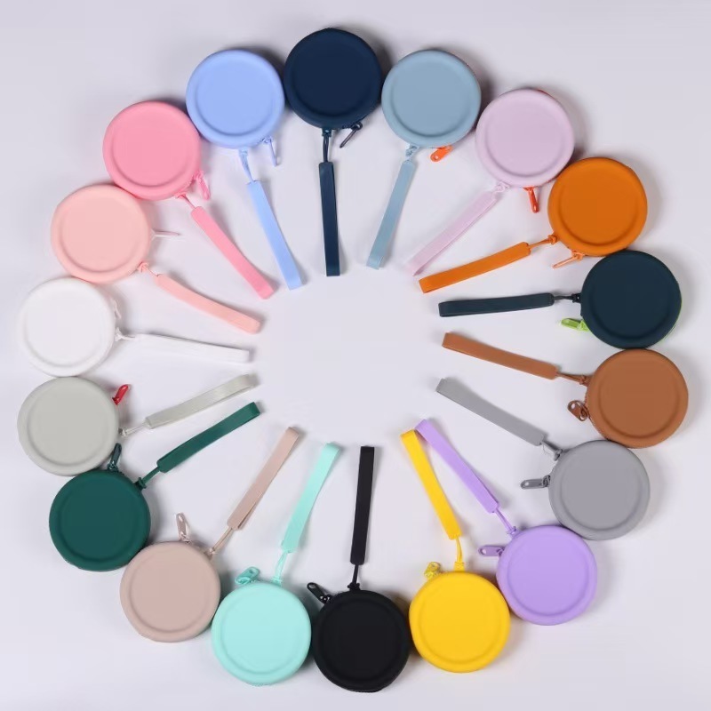 1Pcs Pet Supplies Silicone Dog Food Bag Outdoor Training Dog Training Dog Treat Training Pouch Waterproof Dog Snack Training Bag