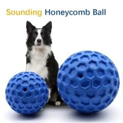 New Dog Toys Bite Resistant Interactive Throwing Sound Honeycomb Balls Natural Rubber Teething Clean Teeth Toys Pet Products
