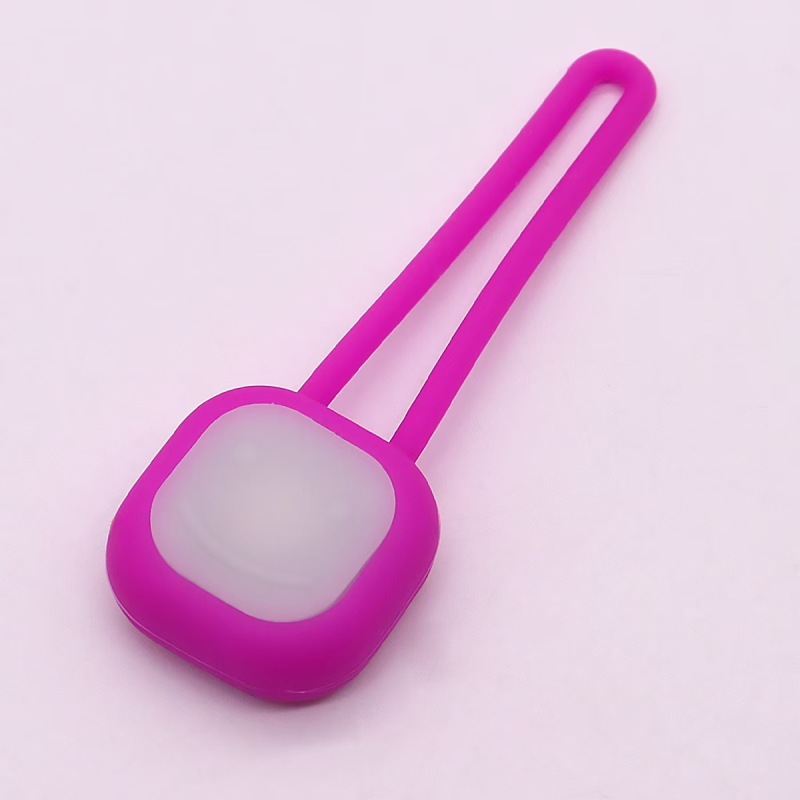 Silicone Waterproof Luminous Pendant Universal Anti-loss Flash for Cats and Dogs Chandelier Any Collocation