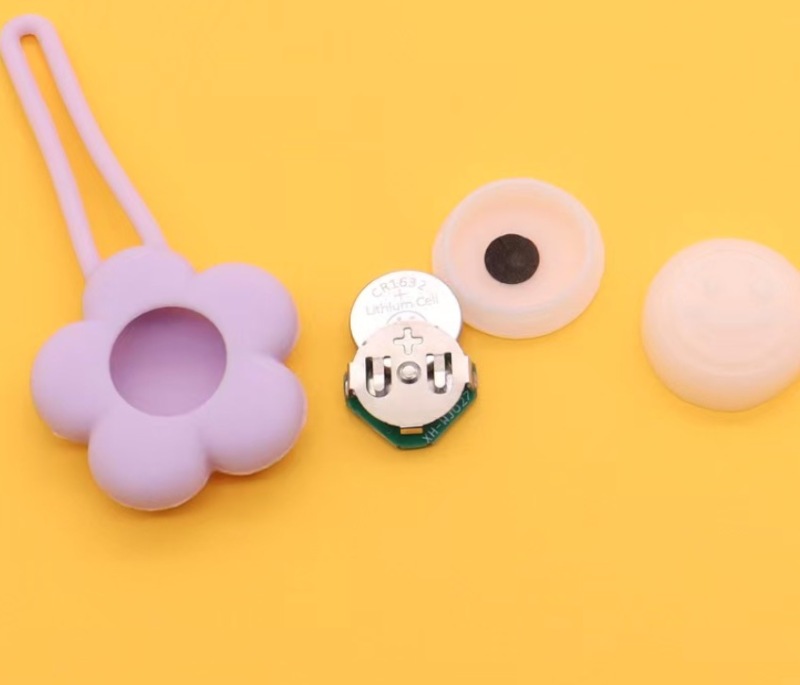 LED Dog ID Tag Pet Online Profile and Emergency Contacts Luminous Pendant Cat Tag Pendant Anti-loss Night Light