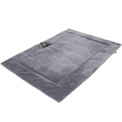Self Warming Pet Pad Super Soft Fleece Warm Cat Bed Dog Crate Pad Thermal Pet Bed Mat for Outdoor Indoor Anti-Slip Kennel Mat