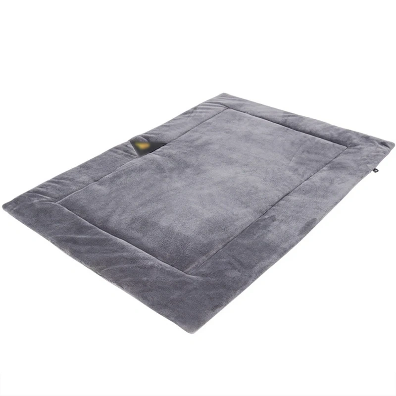 Self Warming Pet Pad Super Soft Fleece Warm Cat Bed Dog Crate Pad Thermal Pet Bed Mat for Outdoor Indoor Anti-Slip Kennel Mat