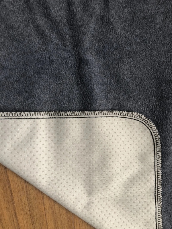 Polar fleece waterproof and non-slip pet mat